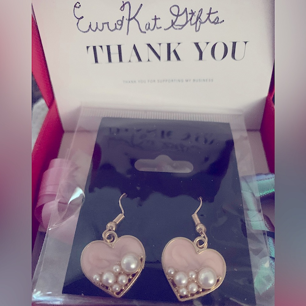 Gold Pearl Pink Heart Dangle  Earrings Pierced stainless steel ear wires NEW